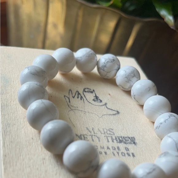 12 MM HOWLITE - Picture 4 of 4